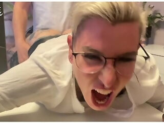 Fucked My Boss For More Vacation Days!